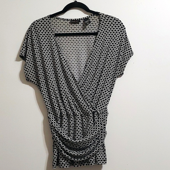 NY & Co Faux wrap top - Picture 2 of 8